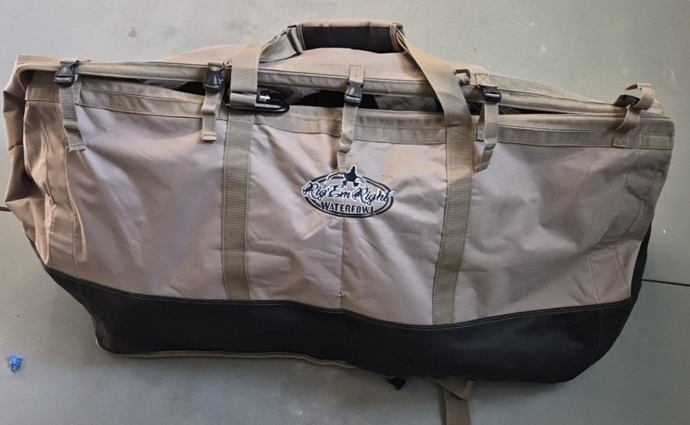 Rig Em Right Duck Decoy Storage Bag