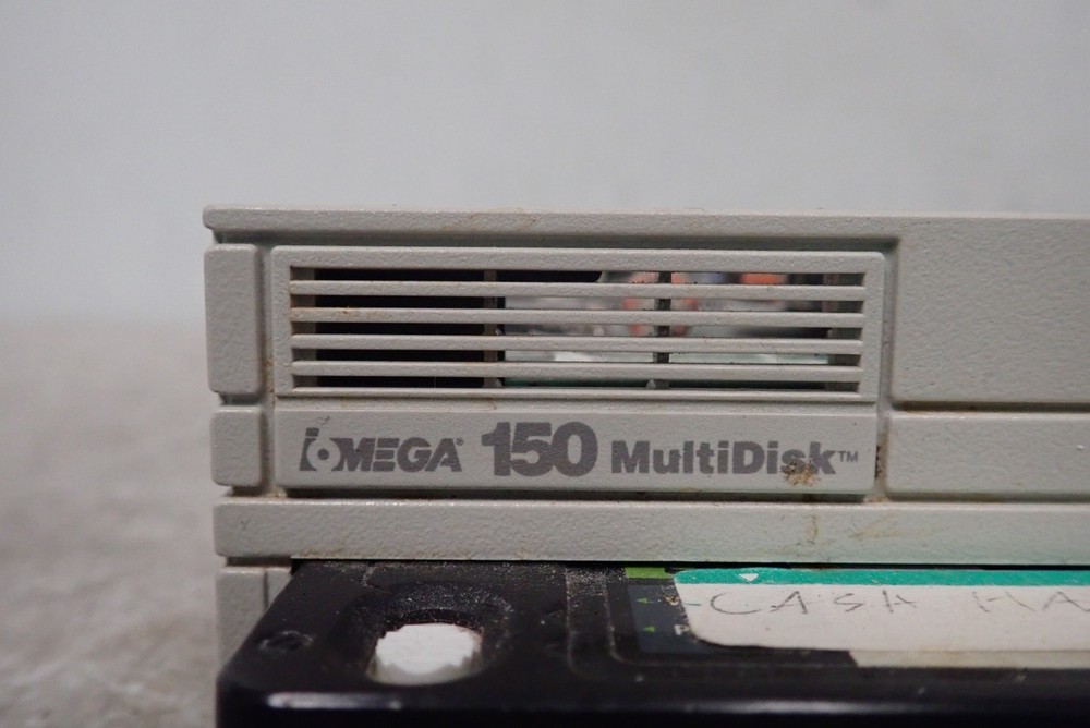 Iomega Beta 150A Removable Disk Storage Drive