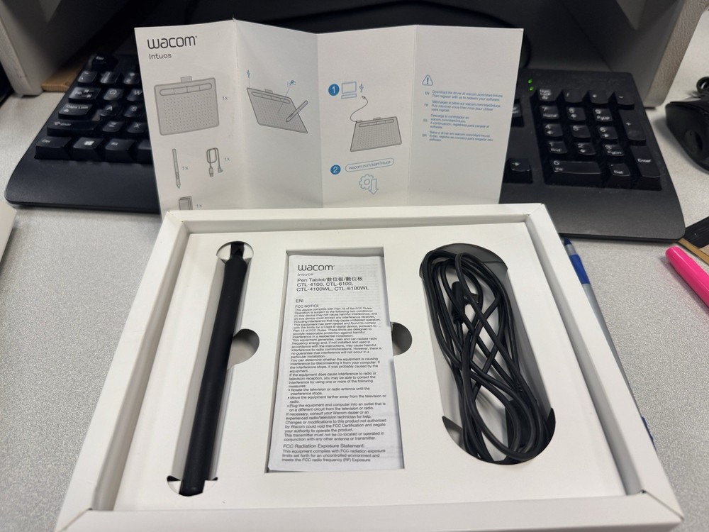 Wacom Intuos Creative Pen Tablet