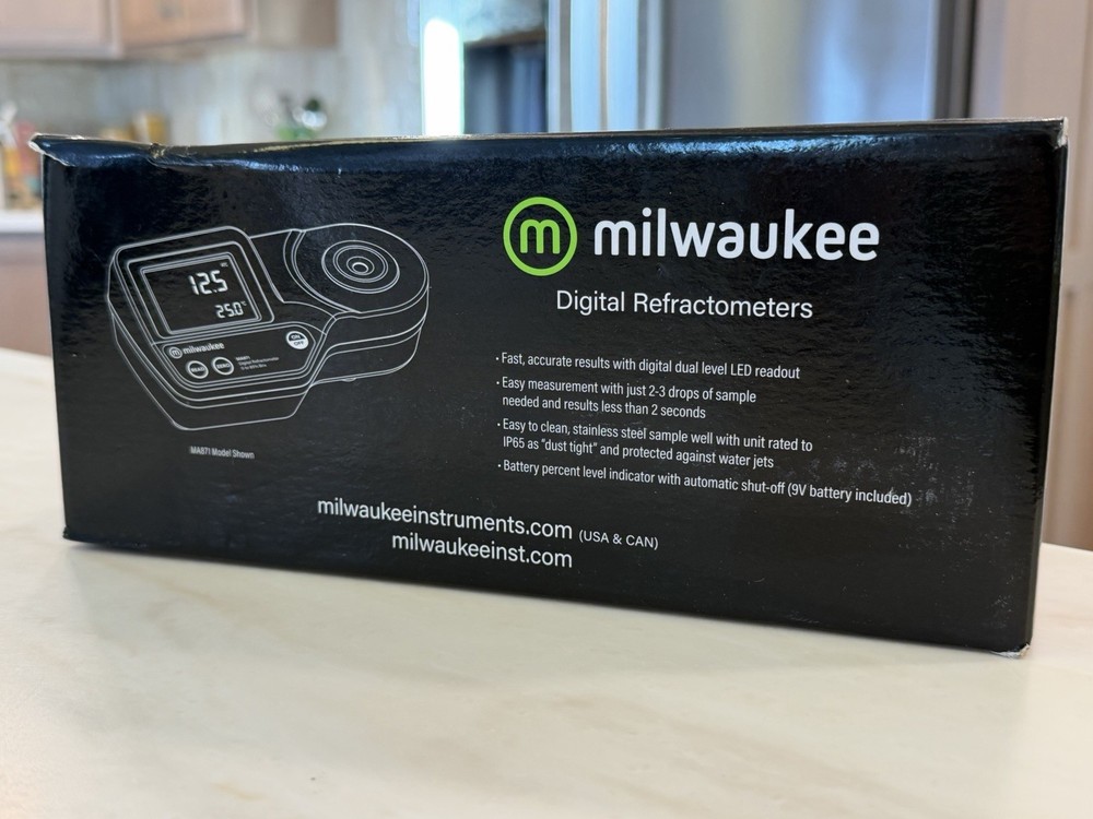 Milwaukee MA887 Digital Salinity Tester Refractometer