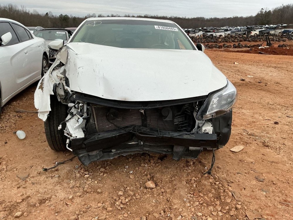 AVALON 2013 Glove Box 4908908