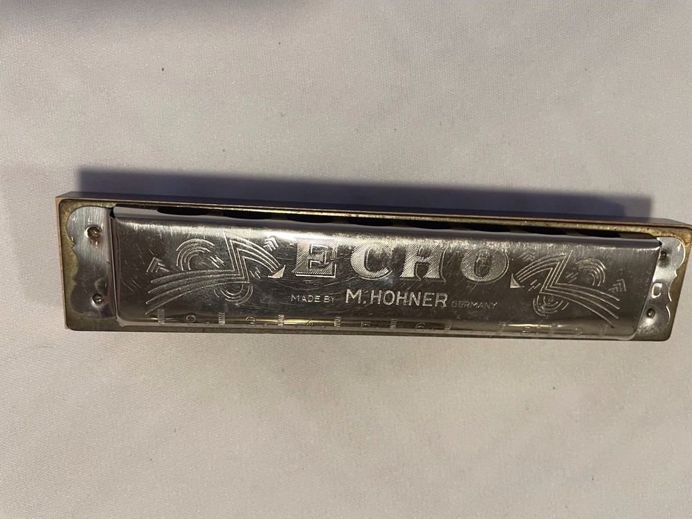 Vintage The Echo Harmonica.