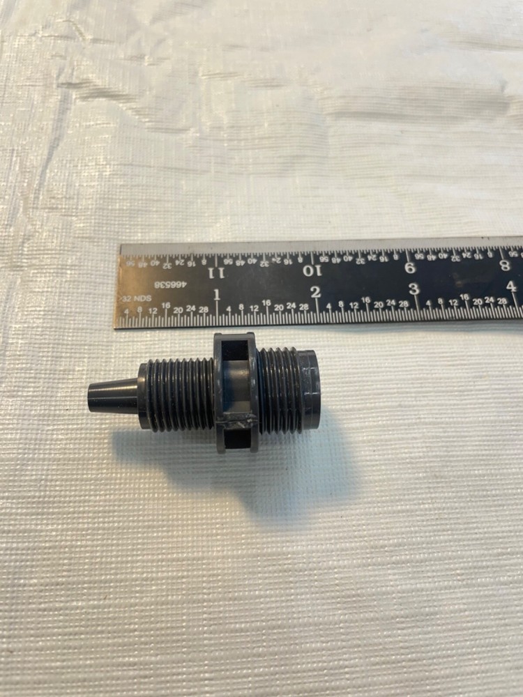 LMI Pump Parts - Valve fitting