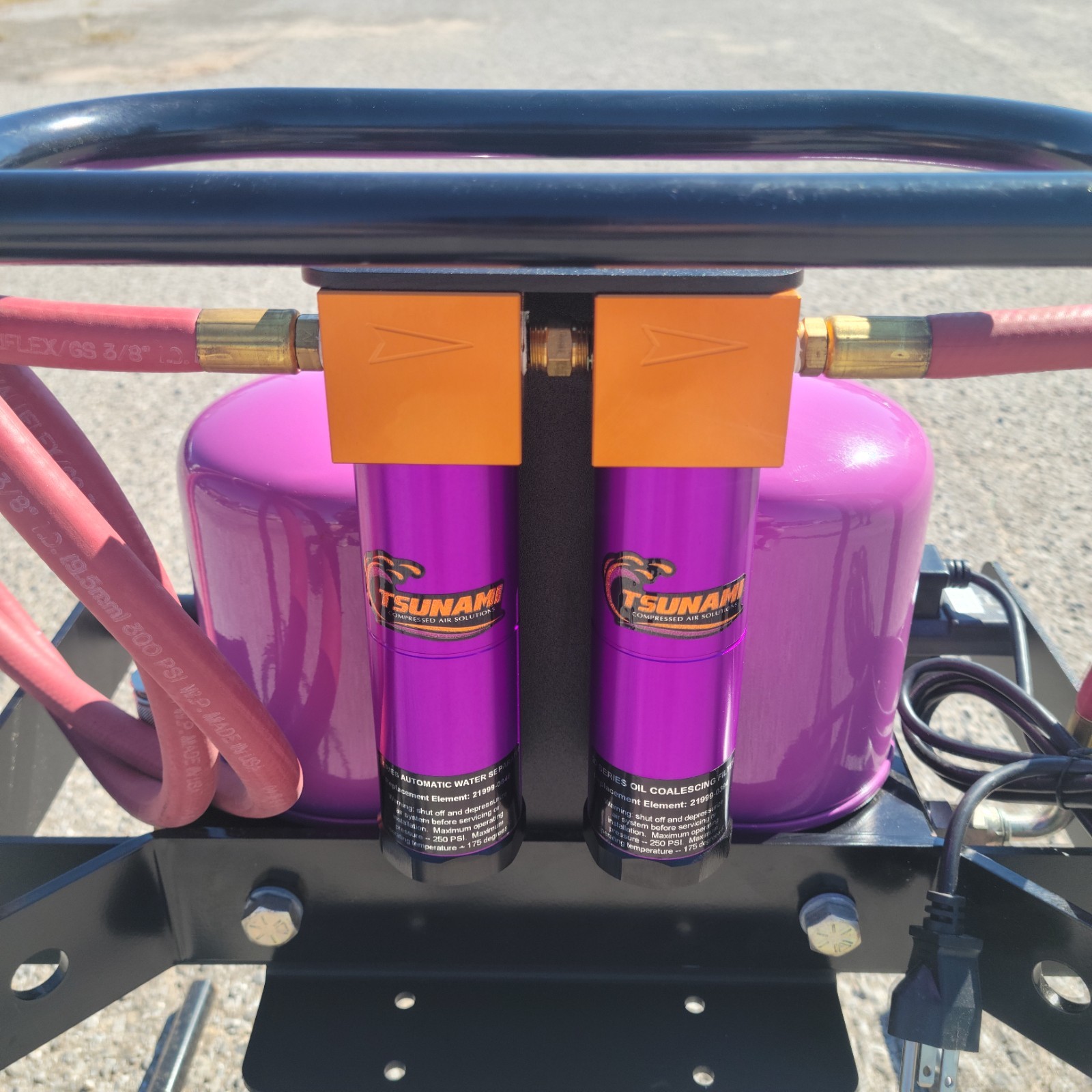 Tsunami Portable Pure-5T Regenerative Desiccant Air Dryer - 15 CFM, Compressor