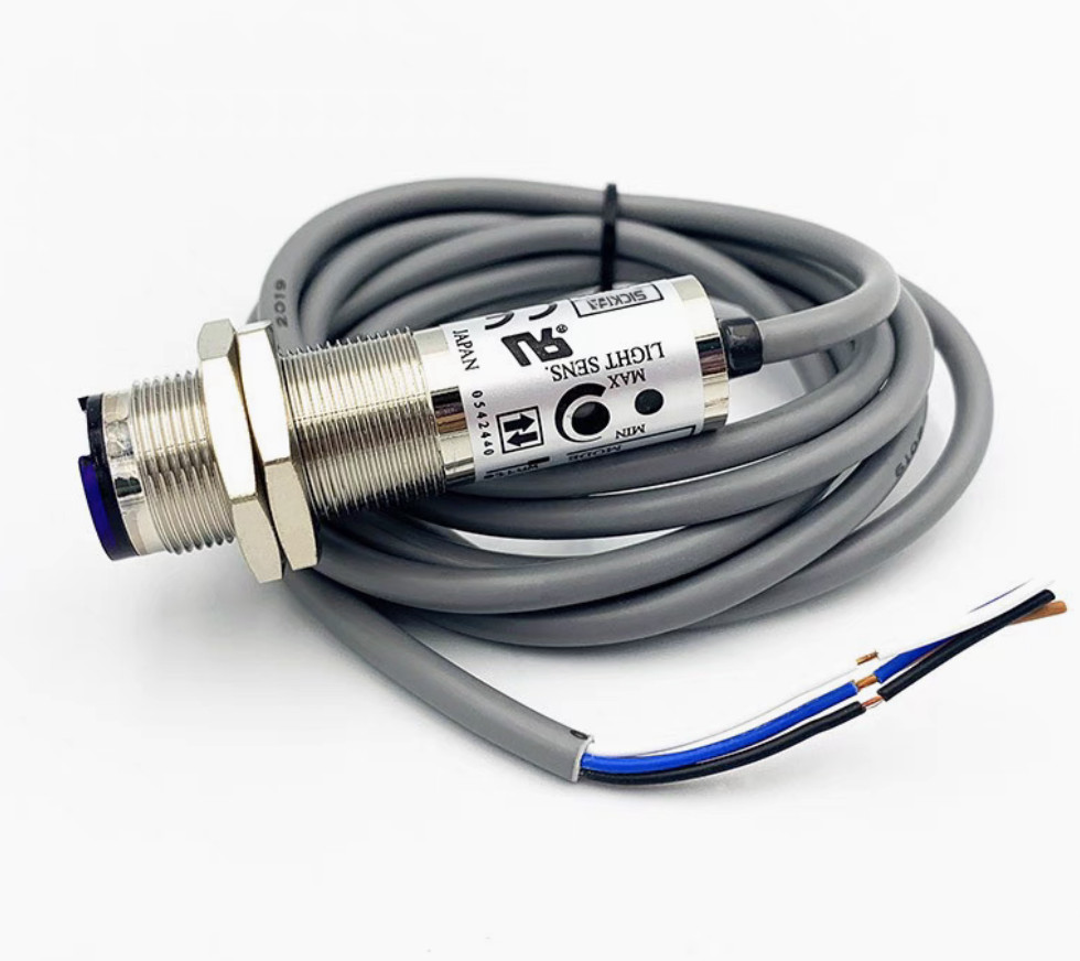 1PC NEW photoelectric switch sensor CDD-11P @9