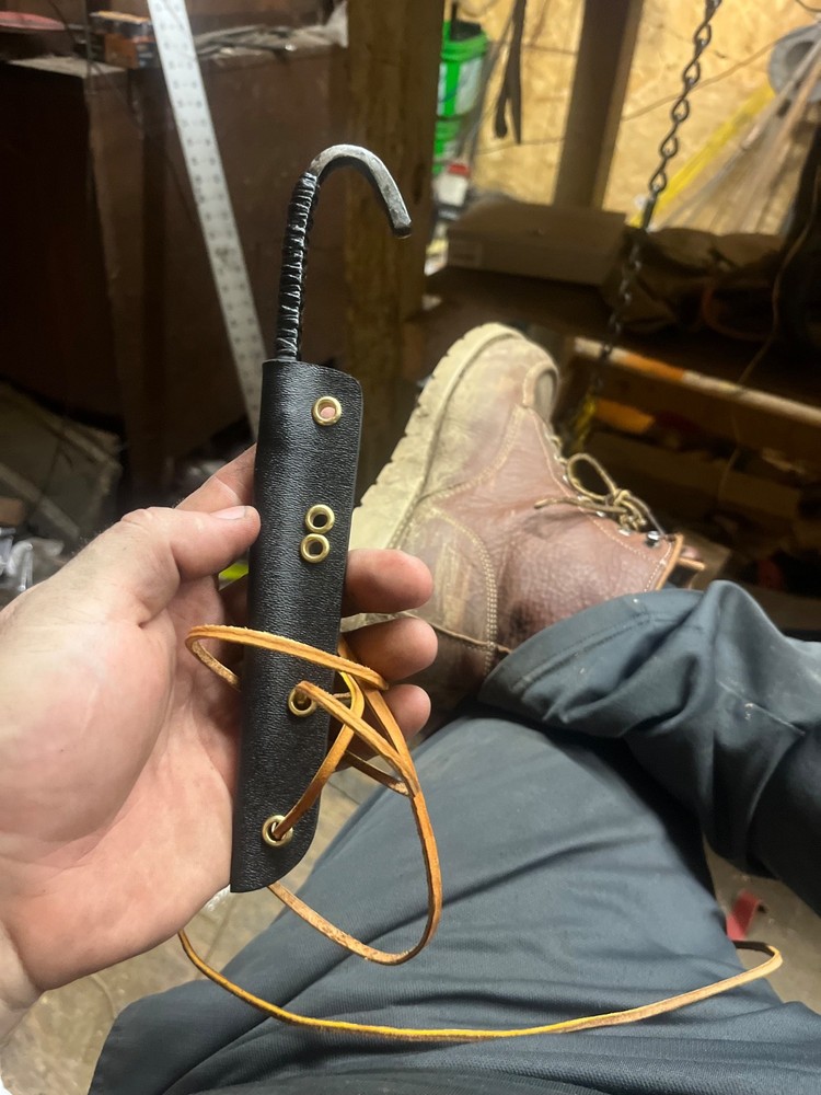 "El Stabbo" Static line carry knife