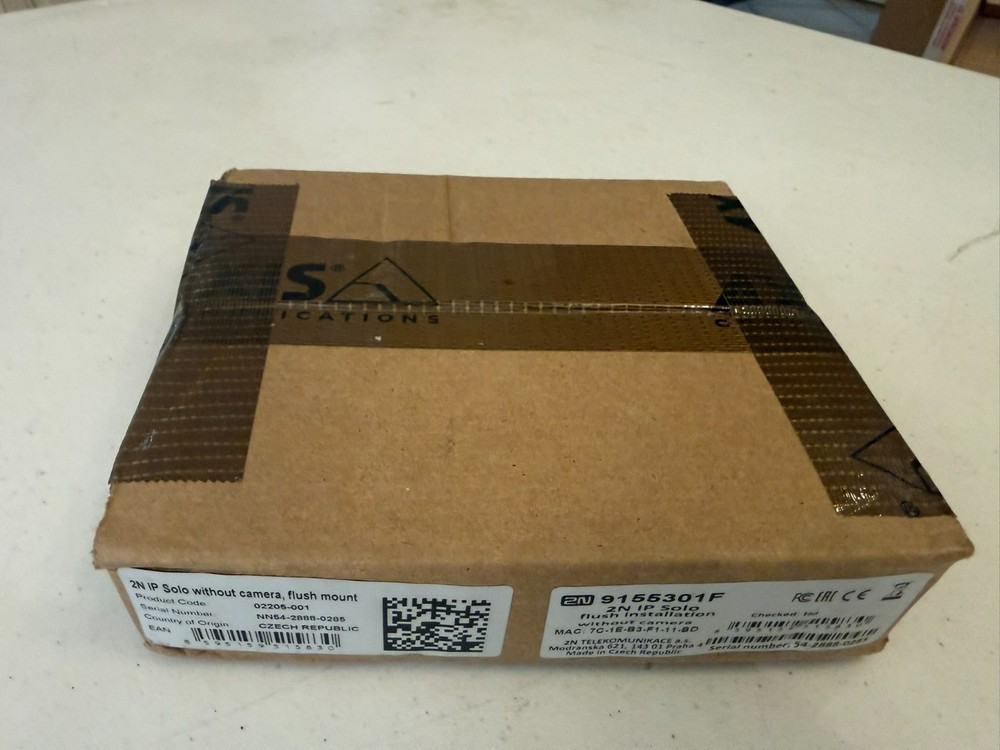 2N IP Solo Flush Mounted Without Camera 9155301F Open Box