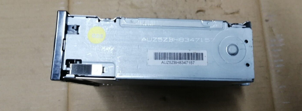 2004-2008 AUDI A6 C6 CD CHANGER PLAYER UNIT 4E0910110E