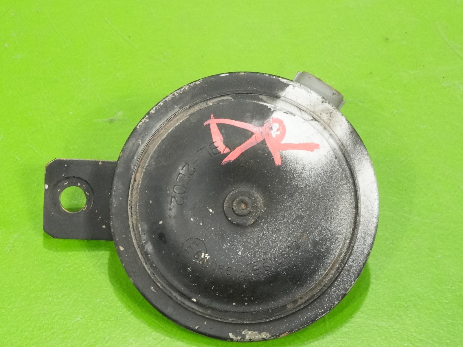 92-95 Civic OEM MITSUBA MBL-2E02 horn Honda Acura del Sol Integra Prelude Accord