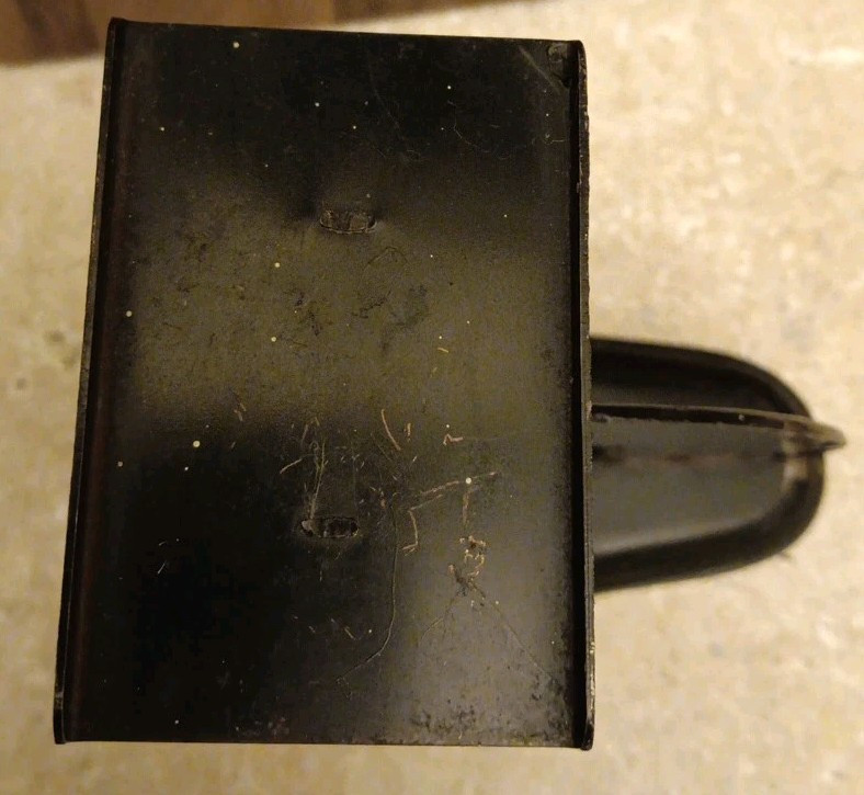 Vintage Metal One Pound Postal Scale