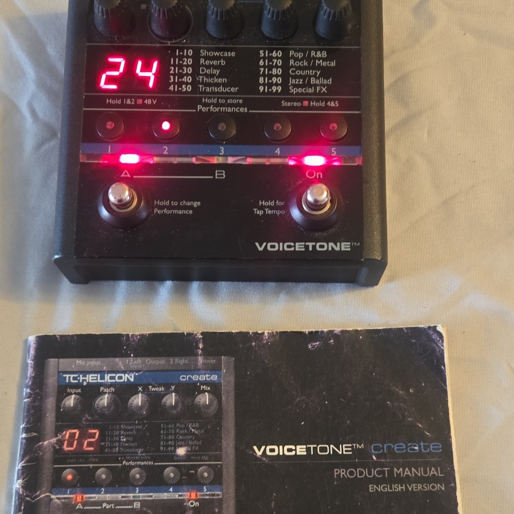 TC-Helicon VoiceTone Create Digital Tabletop 1-Channel Reverb Delay FX Processor