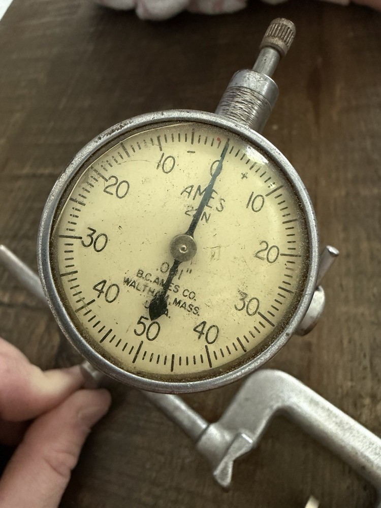 AMES 22N DIAL INDICATOR .001 TEST GAUGE - USED.