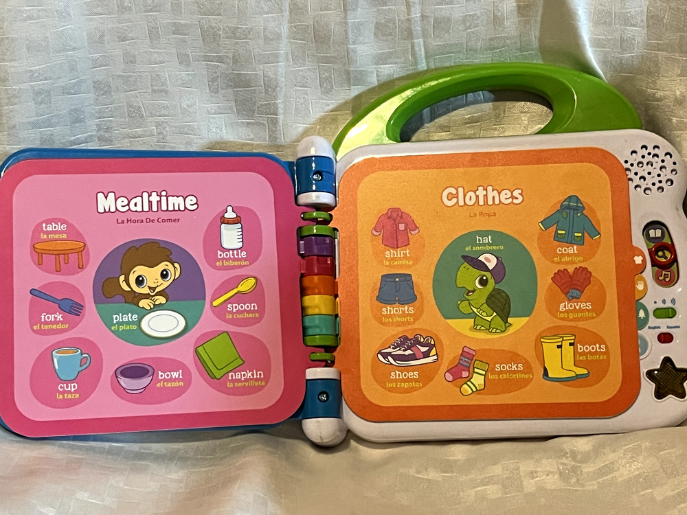 LeapFrog Learning Friends 100 Words Book Language Development Interactive Book