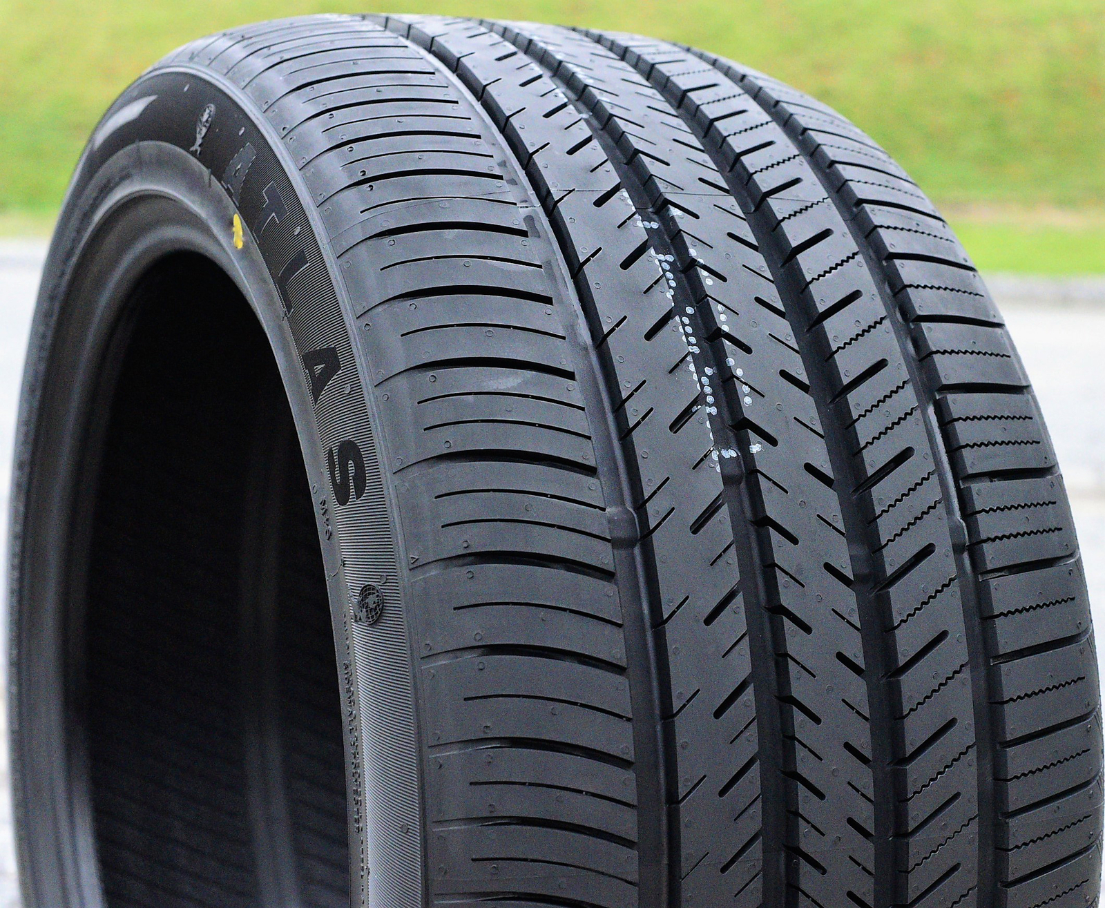 2 Tires Atlas Force UHP 275/40R17 98W A/S High Performance