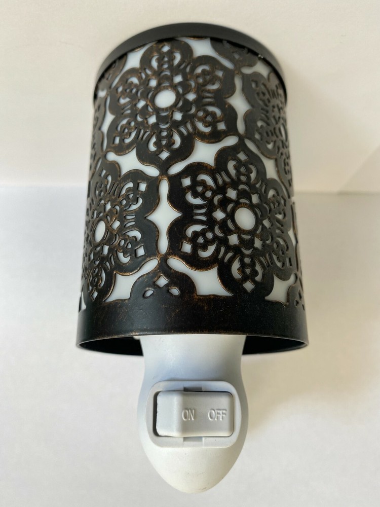 Wax Warmer Wall Plug-In Swivel Mount