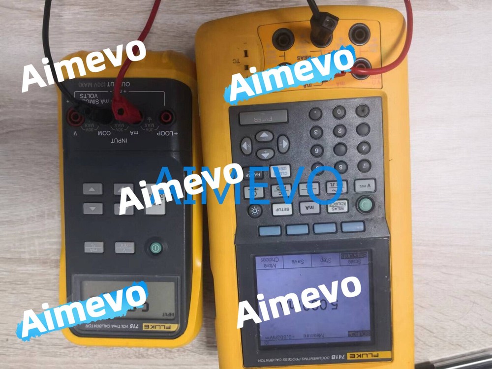 1pc Fluke 715 Volt Ma Calibrator USED