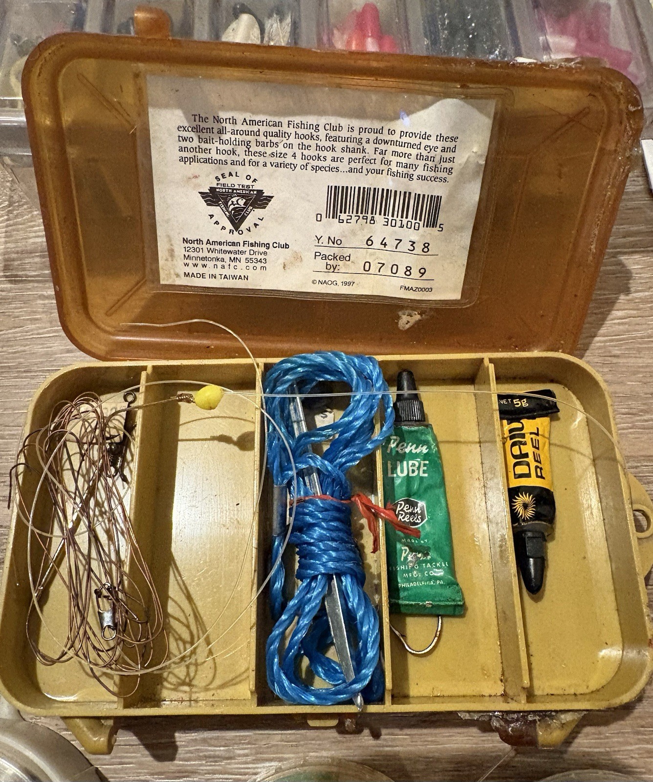 Fishing Bundle: Lures, Sinkers, Hooks, Bobbers, Tackle Box & Misc - Fast Ship!