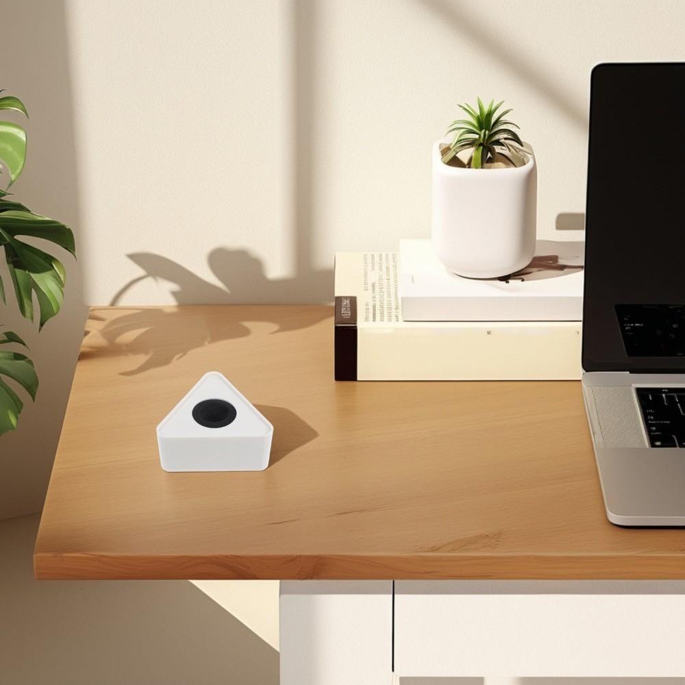 2 Pcs Triangular Interview Logo Mic Flag Station Microphone Clip