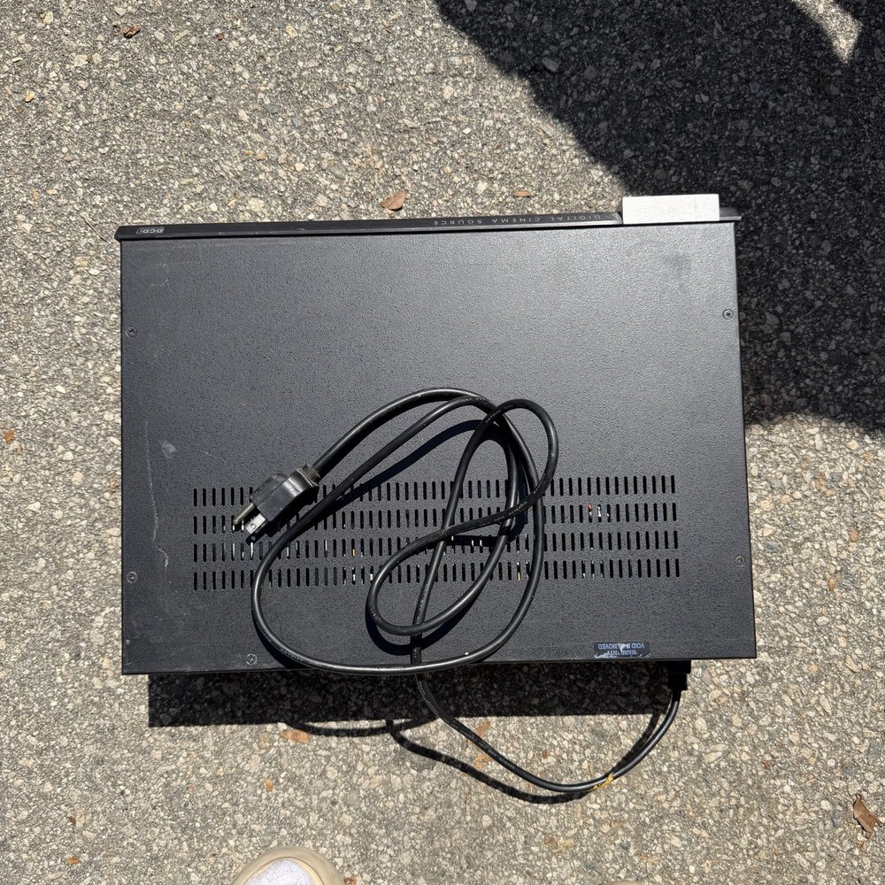 Faroudja NRS-DCS Digital Cinema Source DVD Video Processor