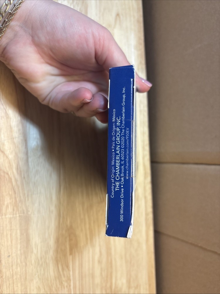 CHAMBERLAIN 1 Button Remote 950EV NEW