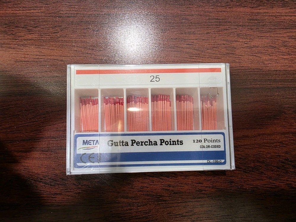 Meta- Gutta Percha Points #25 (EXP: 10/2024)