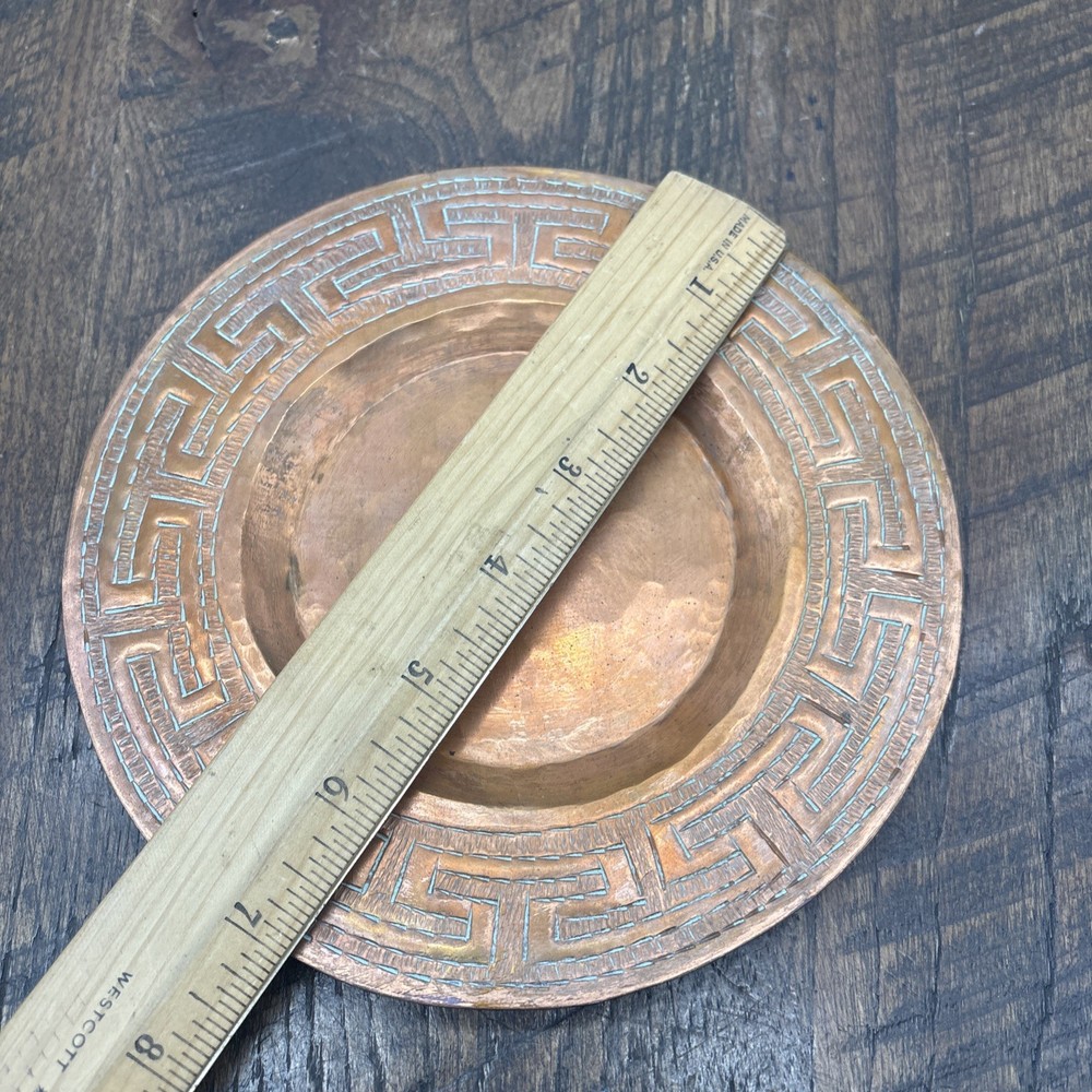 Vtg Hand Hammered Solid Copper Dish Antique 7”