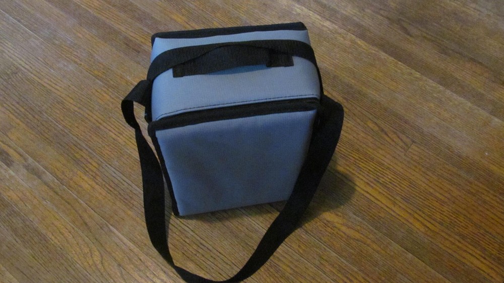 Hard Side Cooler Grey Comfortable Carrying Handles❤