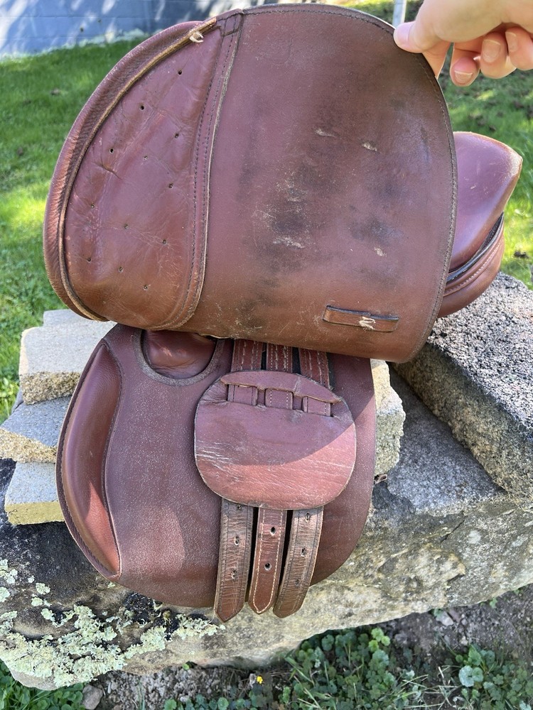 Lancer English Saddle