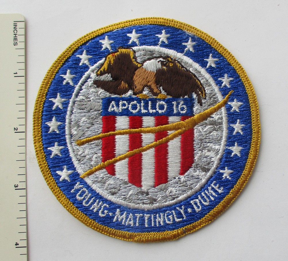 NASA SPACE PROGRAM  PROJECT APOLLO 16 PATCH