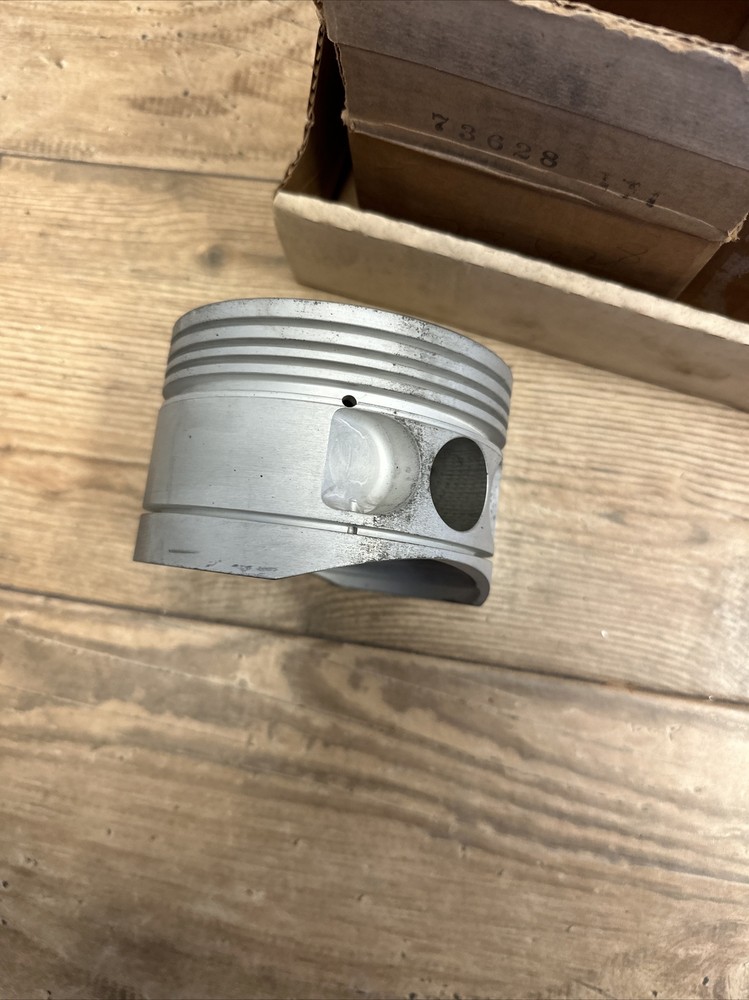 Lycoming Aircraft Piston 73628 NOS