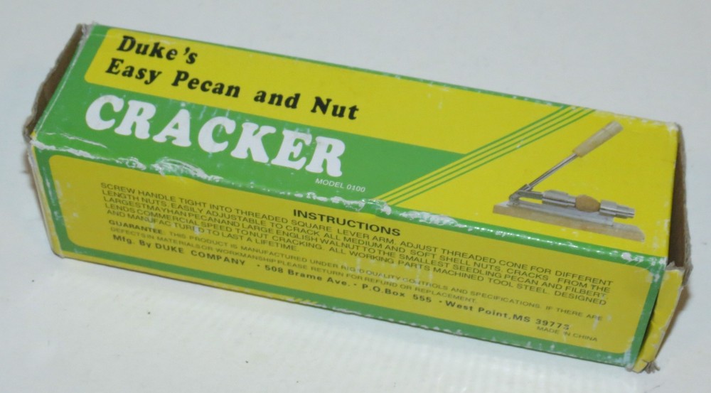 Duke's Easy Pecan and Nut CRACKER - Screw Handle, Walnuts, Adjustable w/ Box