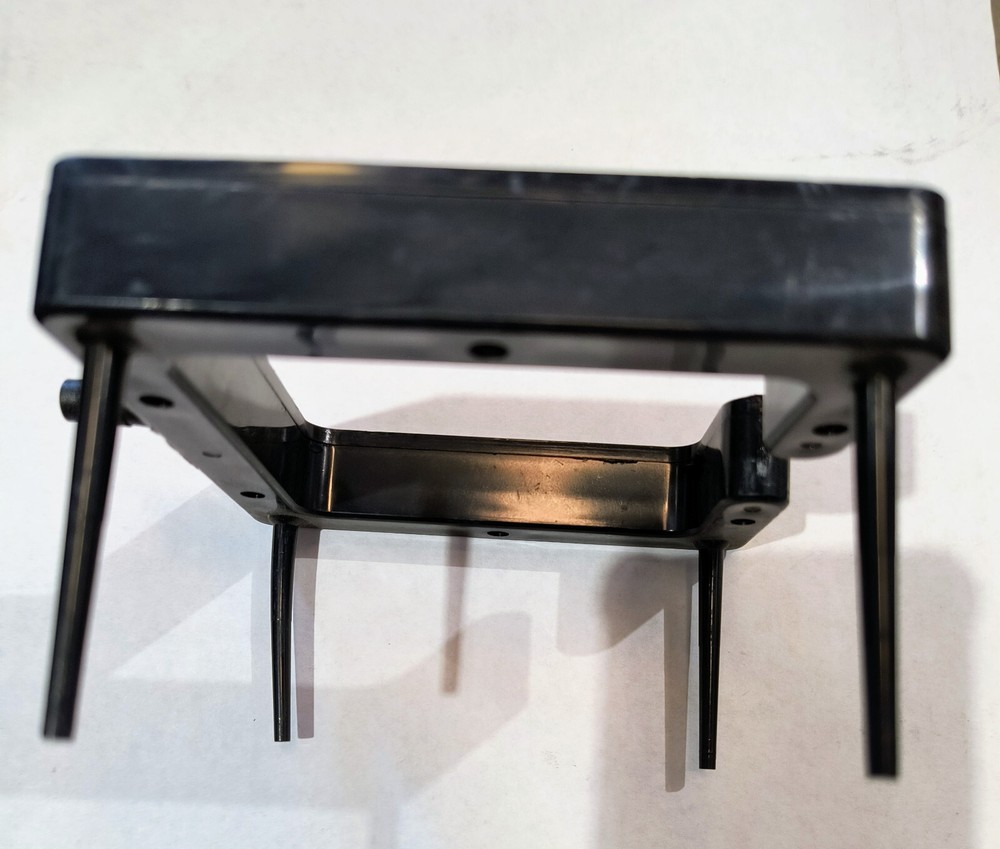 Black Holes 1/2" Square Dripper - 6/Pack