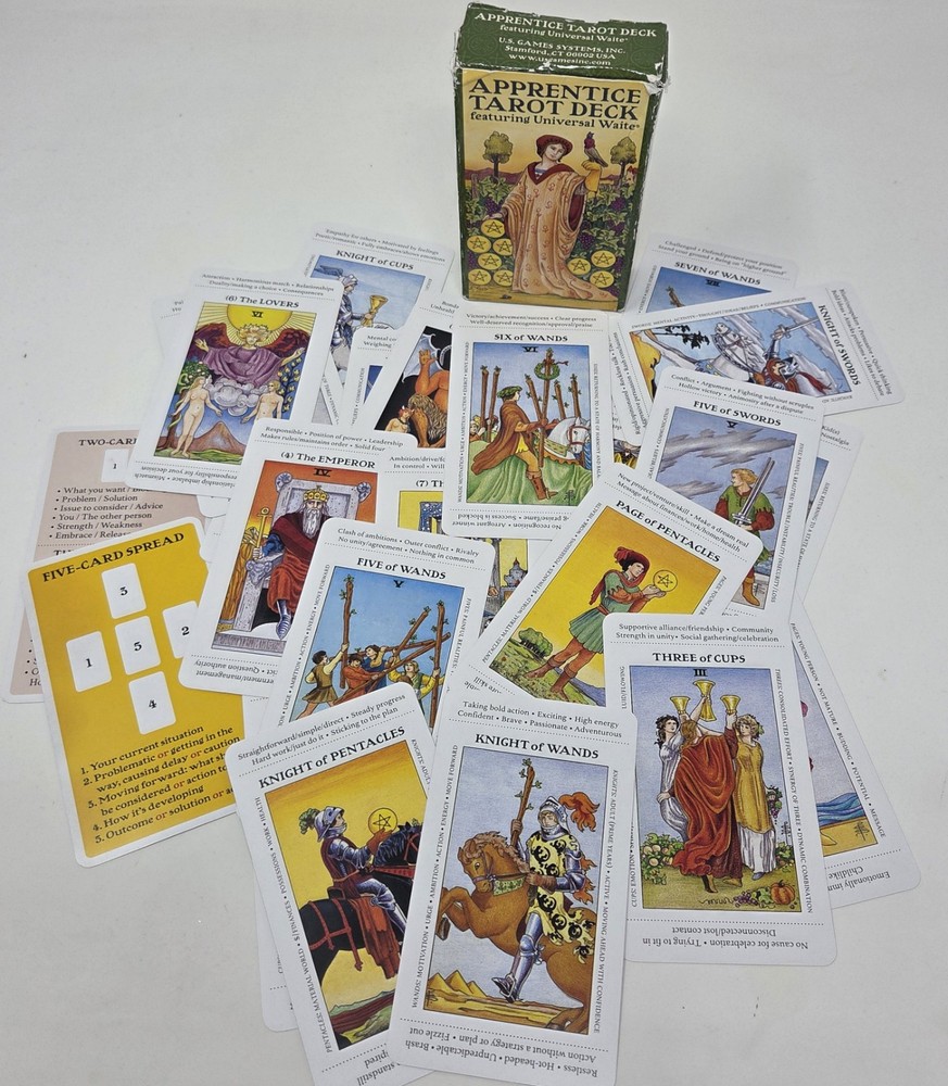 Apprentice Tarot Deck Featuring Universal Waite For Beginners Key Words On Card
