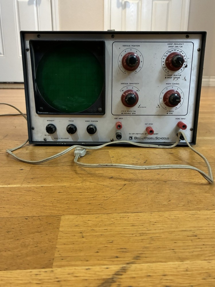 Belling/Howell Schools Model 34 Oscilloscope Vintage Electrical Testing Untested