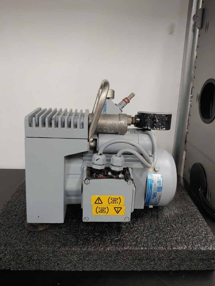 VACUUBRAND ME 2SI Diaphragm Pump