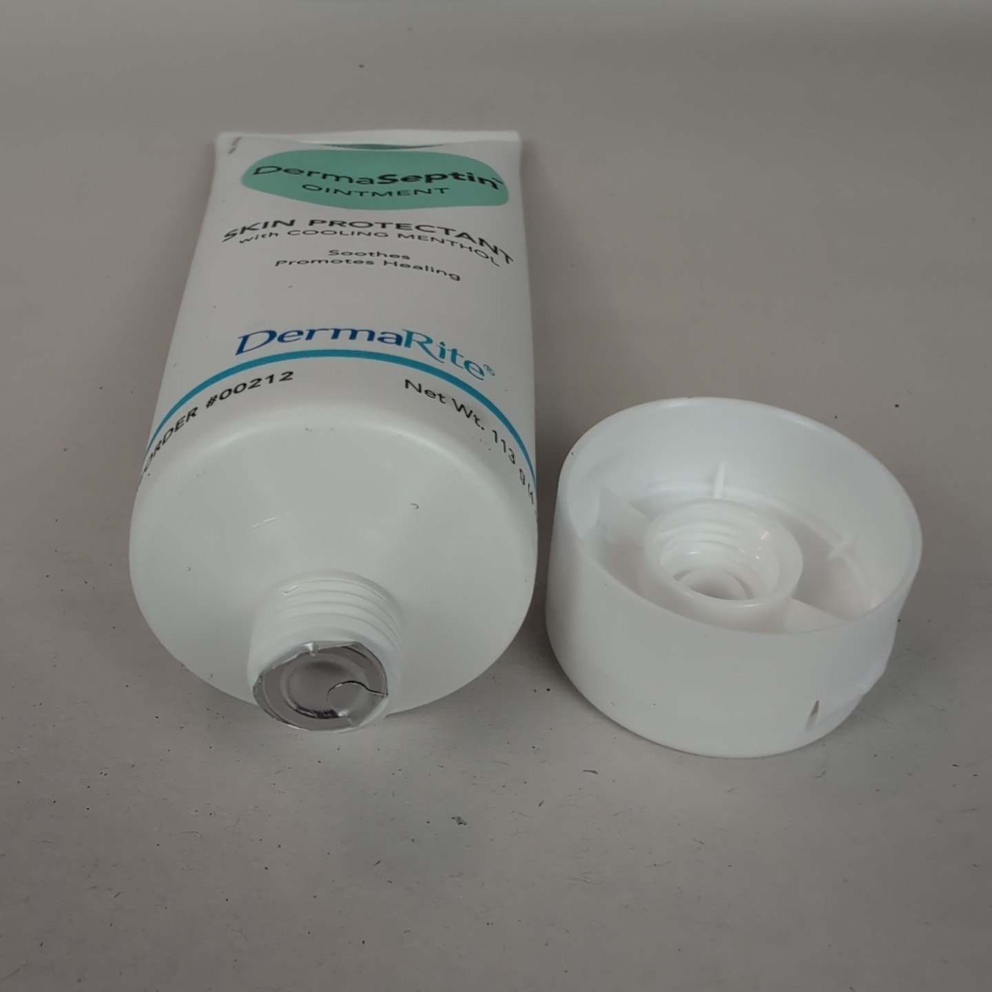 Derma Rite Dema Septin Ointment Skin Protectant Menthol, 4 Oz Sealed NEW