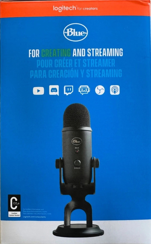 Blue Yeti Professional Multi-Pattern USB Condenser Microphone - Blackout