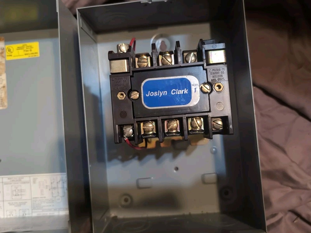 Joslyn Clark T77A031-76 Contactor