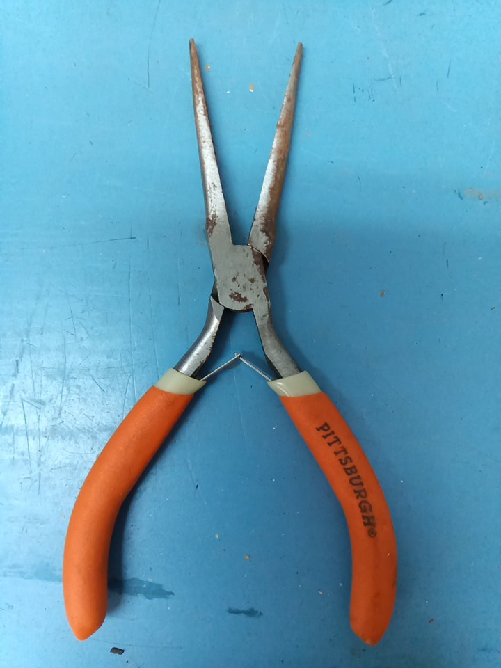 Pittsburgh Needle Nose Pliers (LL)