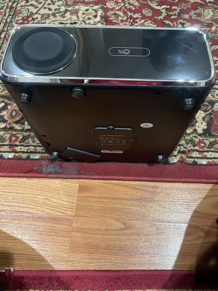 Probeam Laser Projector With Screen