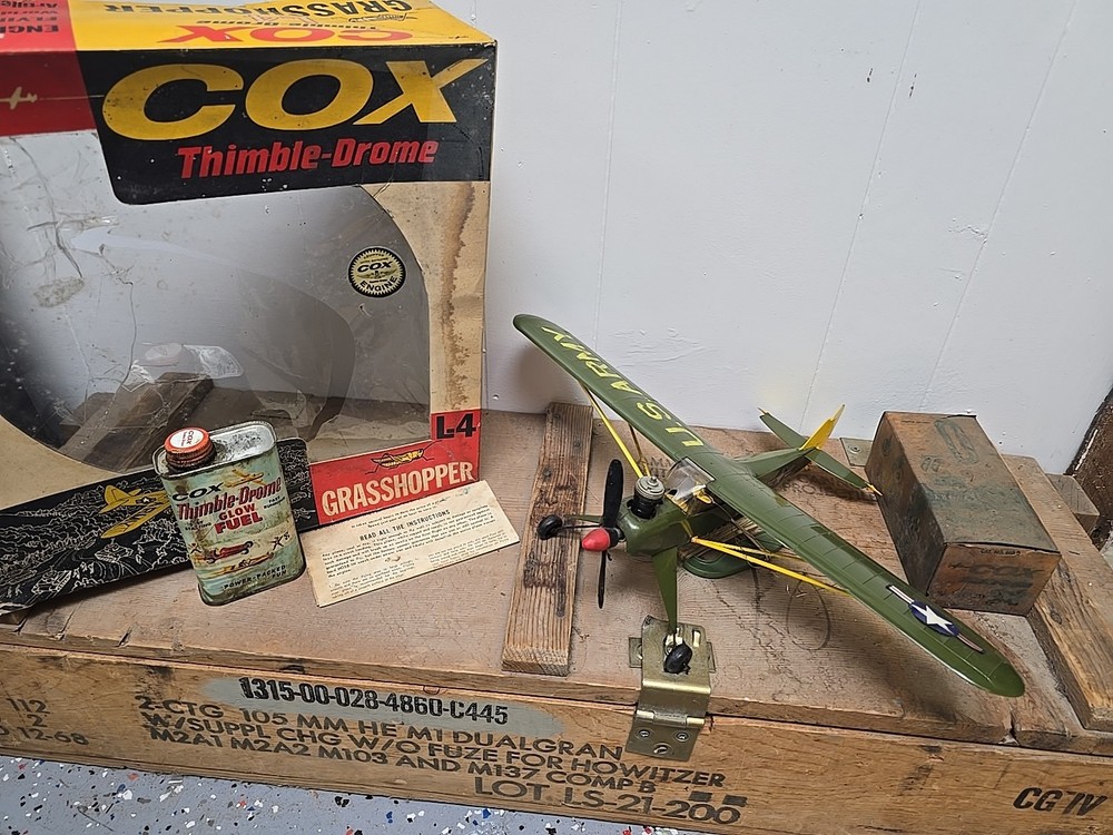 Rare! Cox Thimble Drome L-4 Grasshopper w/.049 Engine