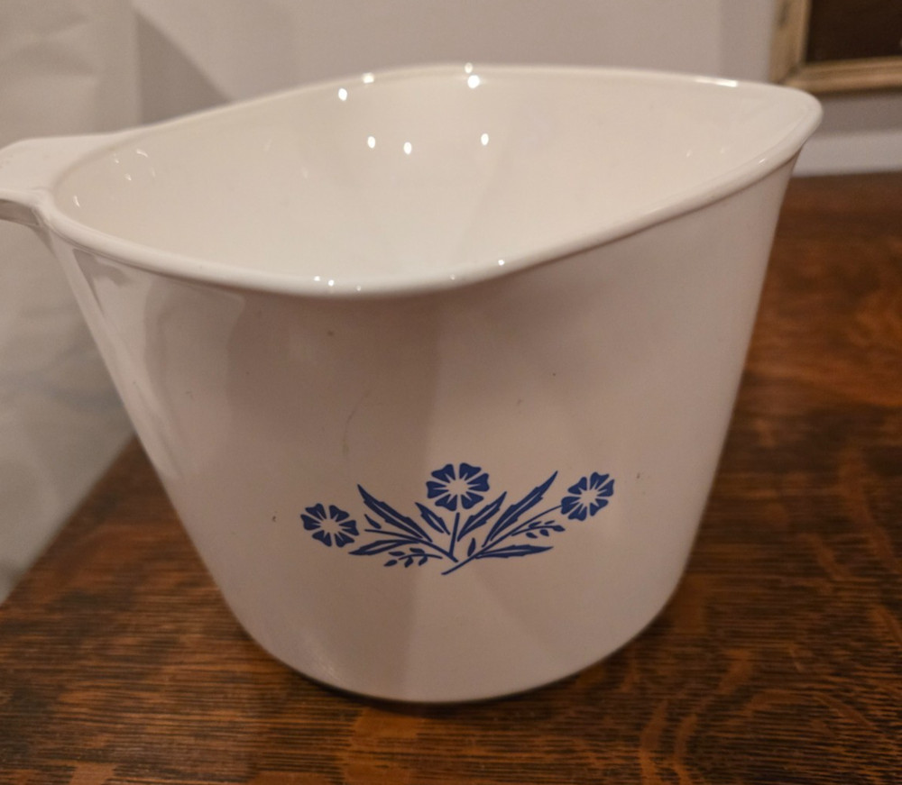Corning Ware SAUCEMAKER 1 Qt. P-55-Bv Blue Cornflower