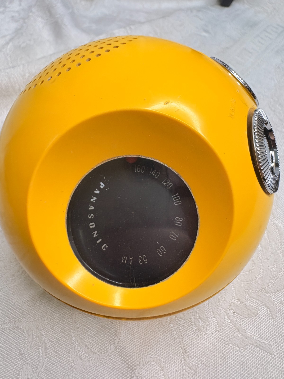 Panasonic Panapet Ball AM Radio Transistor Yellow R-70 Space Age Working Vintage