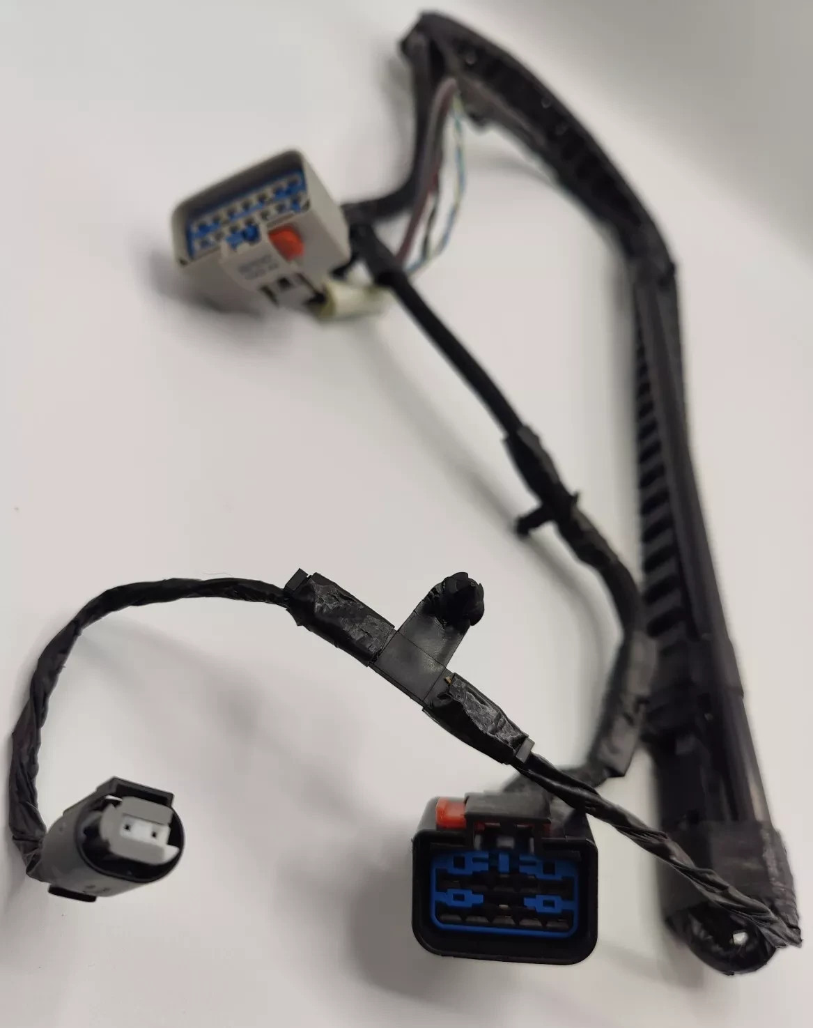 68078884AC OEM MOPAR 2012 Grand Caravan Sliding Door Right Wire Track TESTED