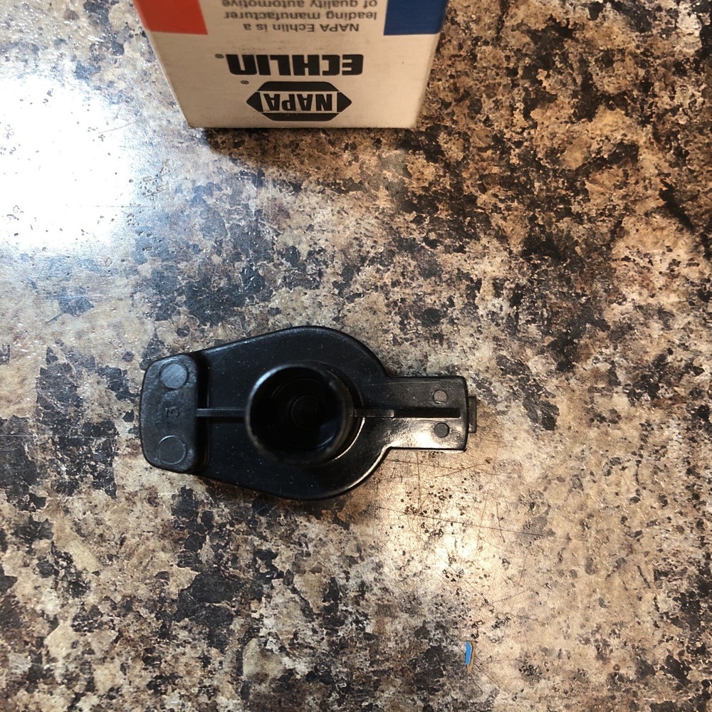 NAPA MO22 Distributor Rotor