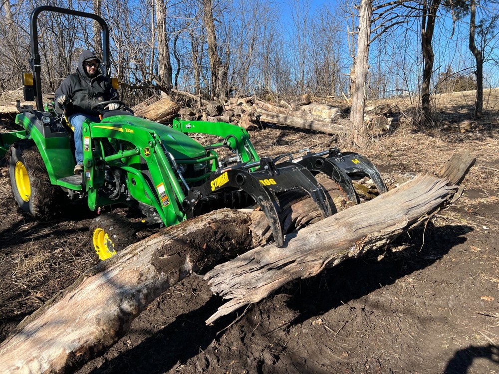Stinger Compact Rock Grapple Bucket - CROG