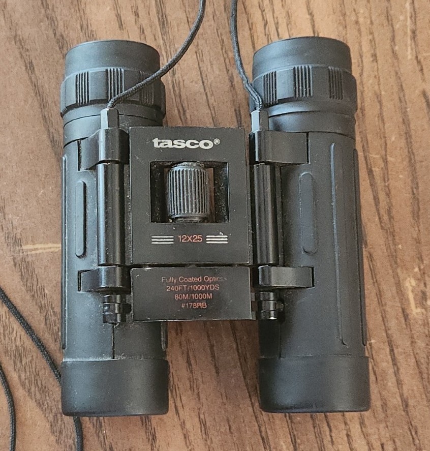 Tasco 12x25 Binoculars #178RB Adjustable Black