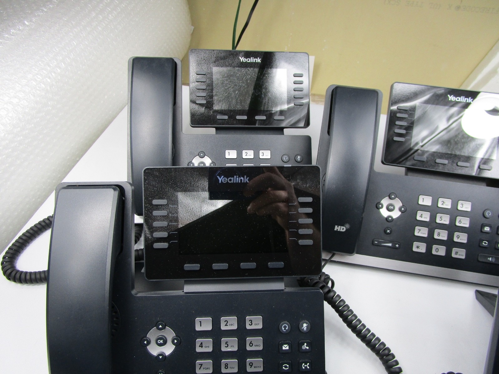 Lot Of 6 Yealink SIP-T54W Prime Business IP Phone - PARTS ONLY READ