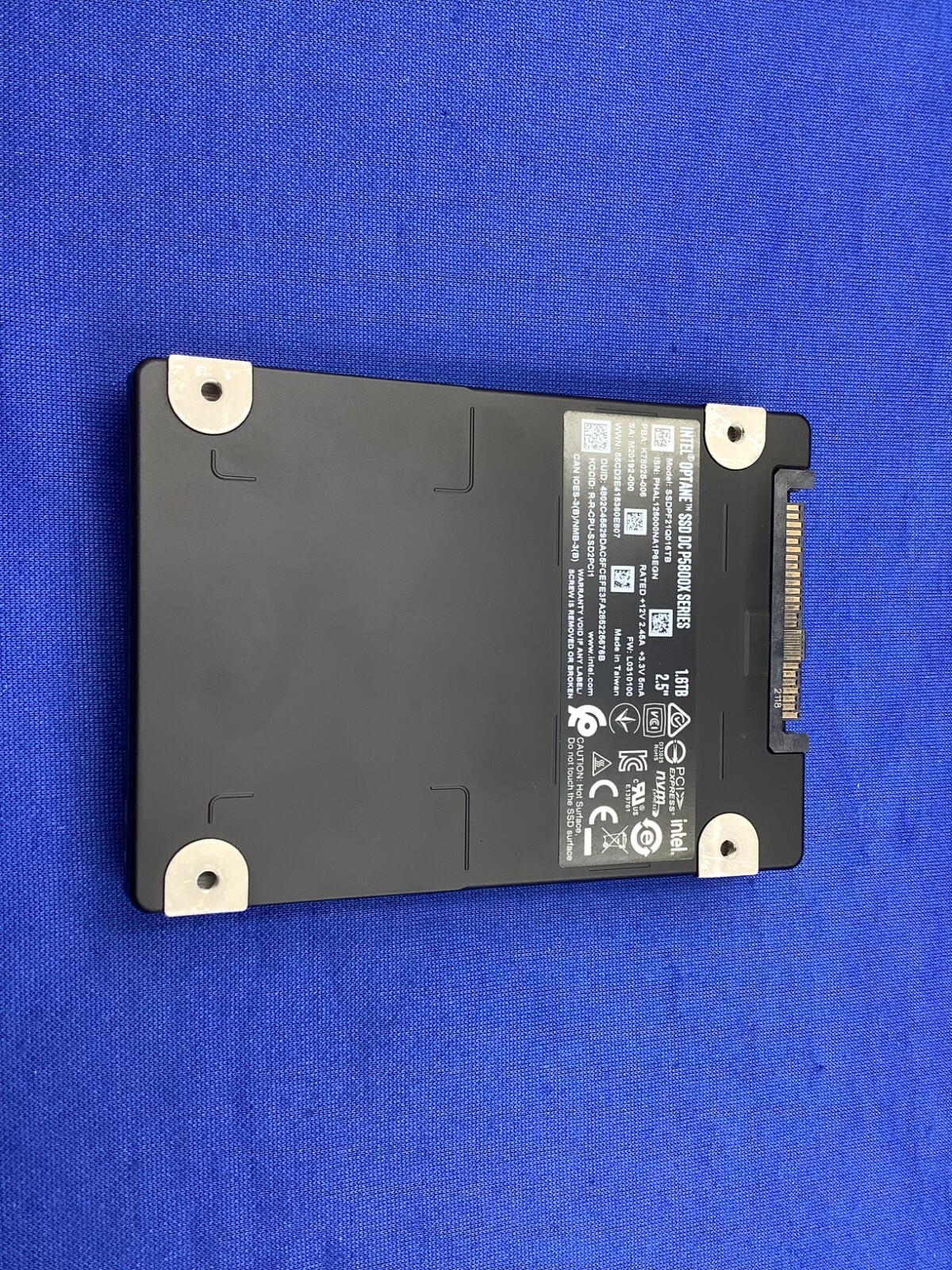 SSDPF21Q016TB01 Intel Optane DC P5800X Series 1.6TB 2.5in PCIe x4, 3D XPoint SSD