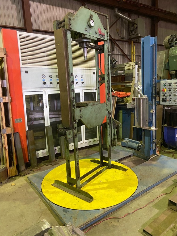 HYDRAULIC PRESS, ‘Wilson’, shop type, H-frame